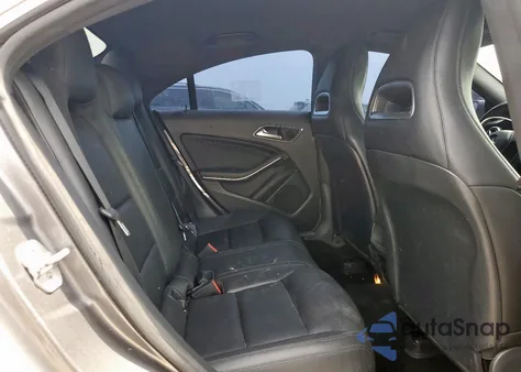 2014 Mercedes-Benz Cla 250 из США, поврежденный, VIN WDDSJ4EBXEN062979